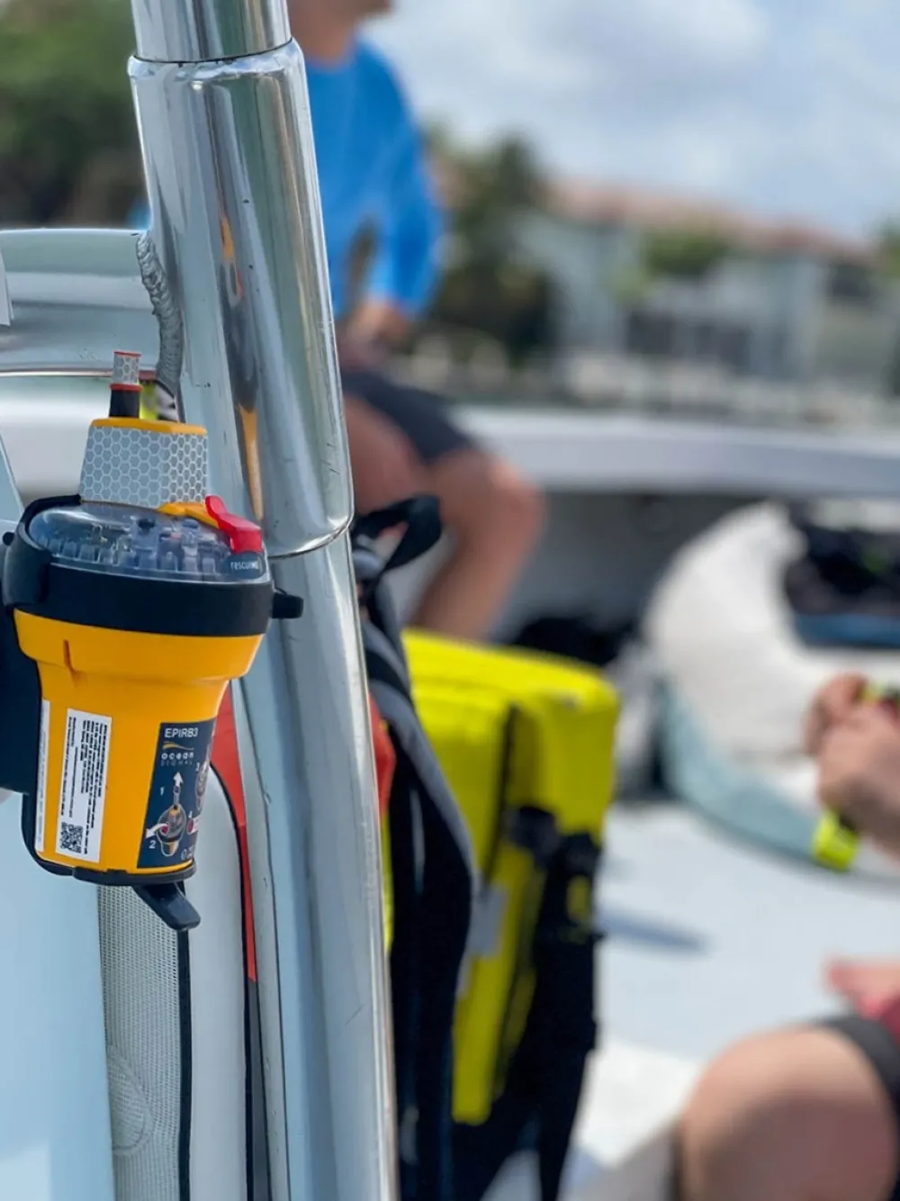 OCEAN SIGNAL Balise de détresse RESCUEMEEPIRB3