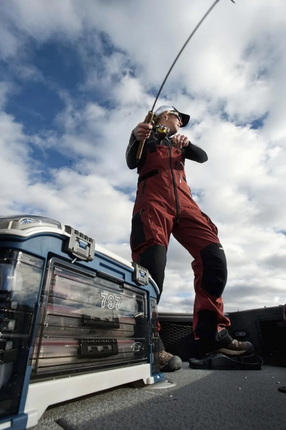 PLANO Caisse de rangement Elite Series Angled Tackle System