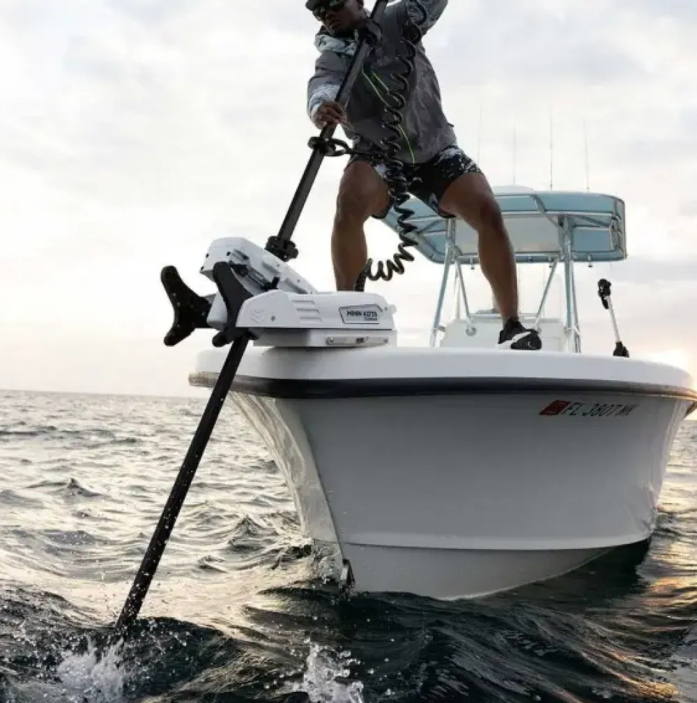 MINN KOTA Moteur Électrique Avant^Moteur électrique Riptide Terrova Quest GPS 90/115 lbs 220 cm