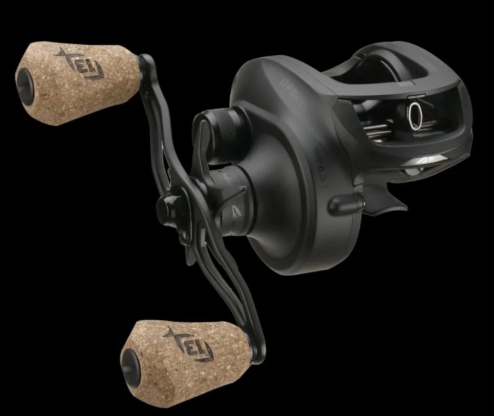 13 FISHING Moulinet Casting Concept A3