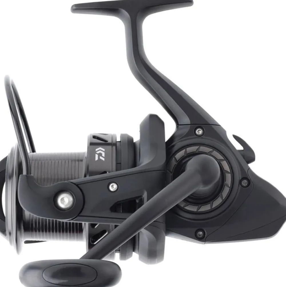 DAIWA Moulinet Black Widow Carp