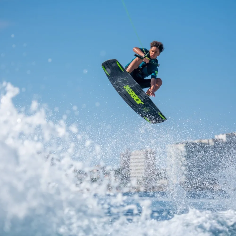 JOBE Planche Wakeboard^Pack Wakeboard Maddox 142 et chausses Host 44/47