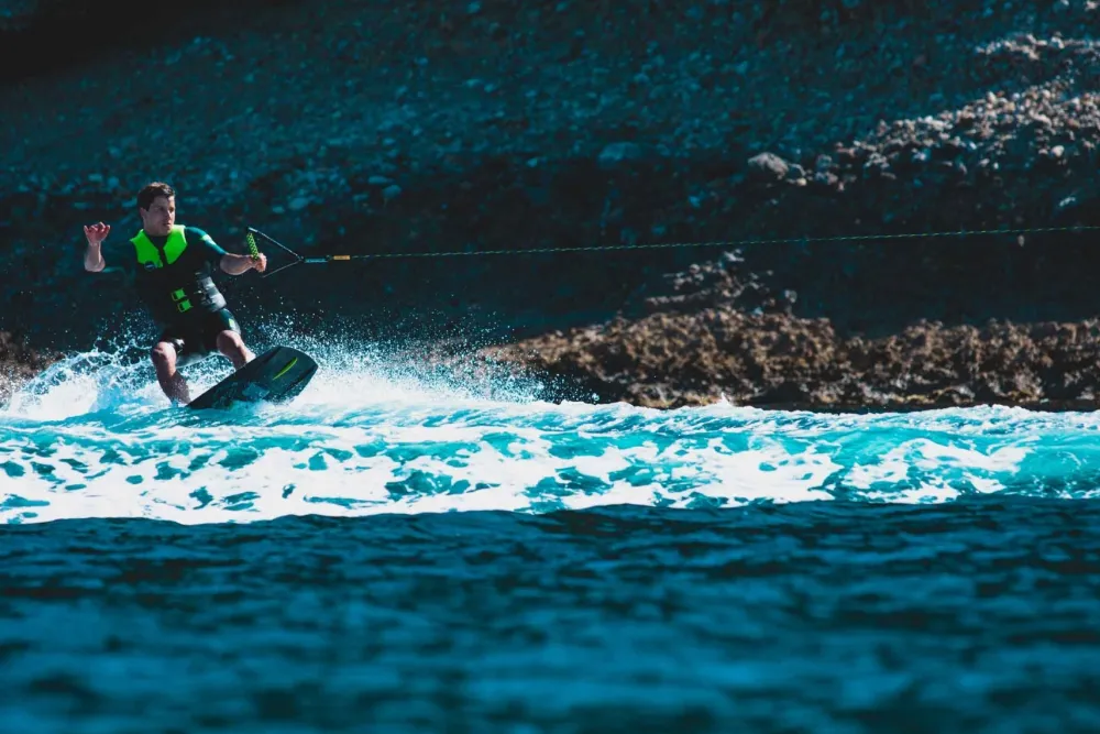 JOBE Pack Wakeboard Vanity 141 et chausses Maze