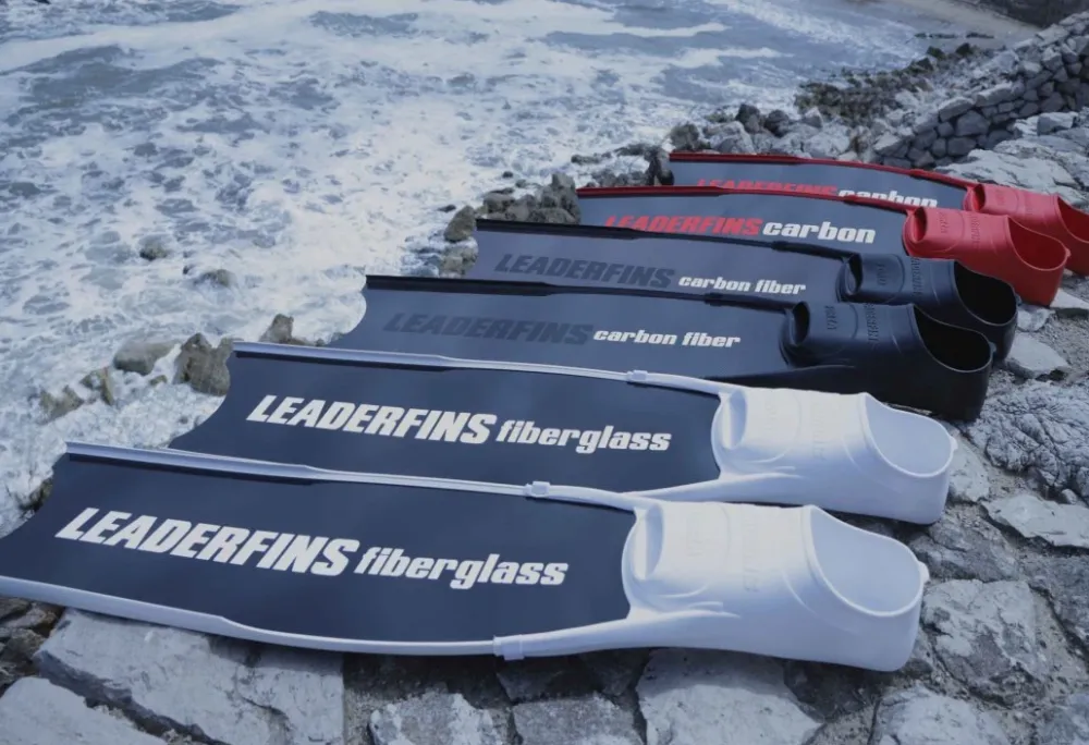 LEADERFINS Bi-Palme^Palmes 100% Carbone Red