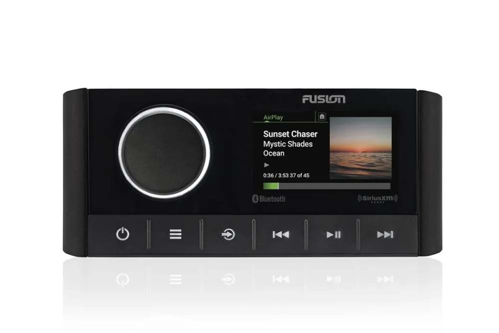 FUSION Radio Marine Apollo RA 670