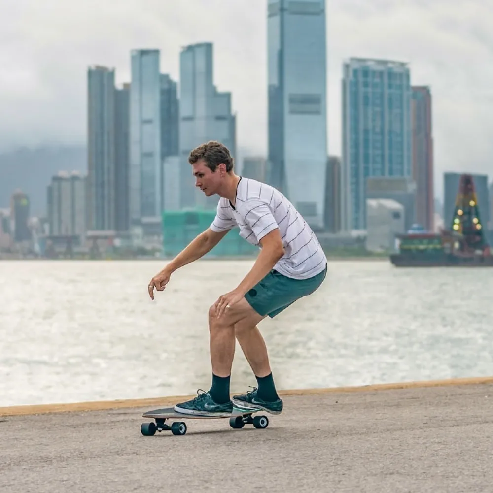 AZTRON Skateboard Surfskate Space 40