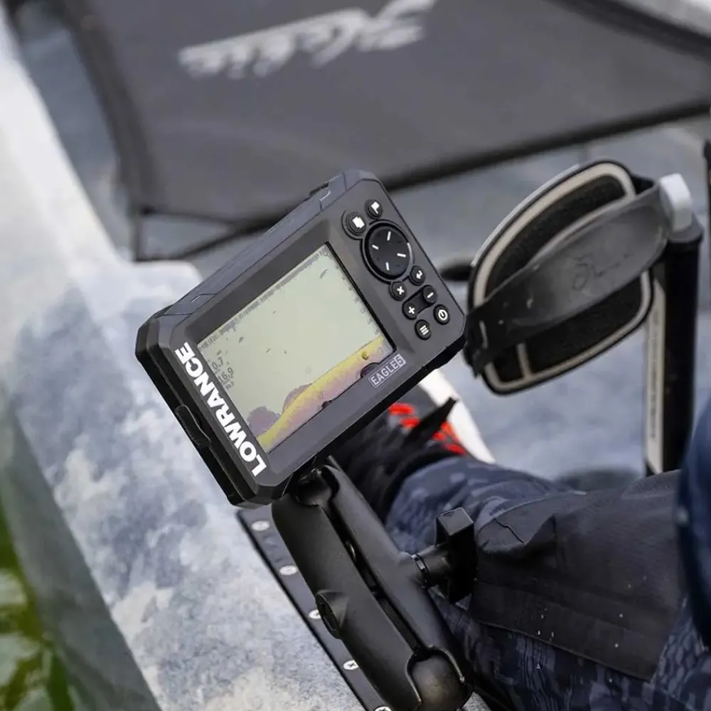LOWRANCE Sondeur GPS Eagle 5 CHIRP HDI + Sonde 83/200/455/800 KHz